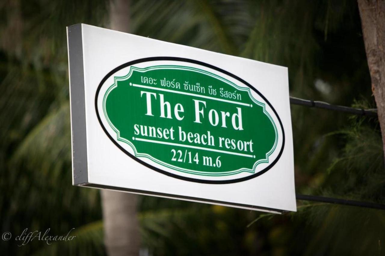 The Ford Sunset Beach Resort Wok Tum Dış mekan fotoğraf